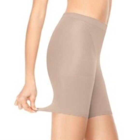 Spanx Super Power Panties In-Power Line Firm Shapewear Nude Neutral D NWT - Picture 1 of 7